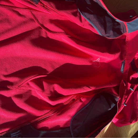 Norrøna Trollveggen Flex3 Softshell Jacket Red M - Picture 7 of 9